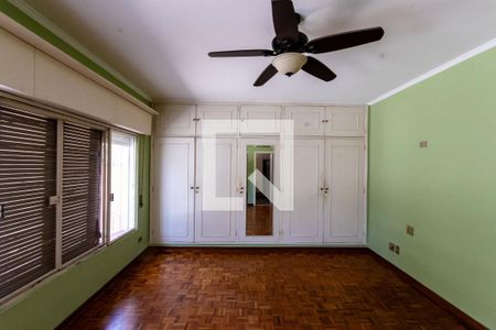 Quarto 1 Suíte de casa para alugar com 3 quartos, 380m² em Campo Belo, São Paulo