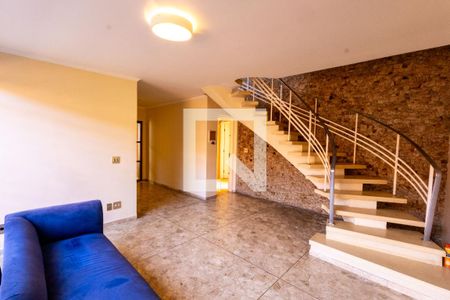 Sala de Estar de casa para alugar com 3 quartos, 380m² em Campo Belo, São Paulo