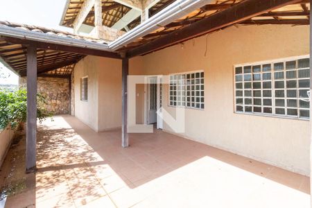 Varanda da Sala de casa para alugar com 4 quartos, 298m² em Parque Xangri-lá, Contagem