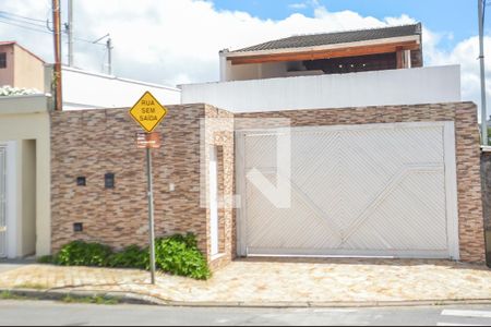 Fachada de casa à venda com 3 quartos, 370m² em Parque Terra Nova, São Bernardo do Campo