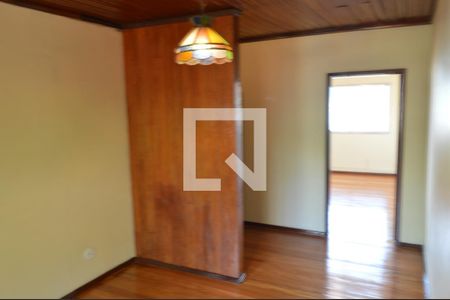 Sala de casa de condomínio para alugar com 1 quarto, 55m² em Taquara, Rio de Janeiro