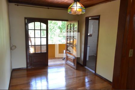 Sala de casa de condomínio para alugar com 1 quarto, 55m² em Taquara, Rio de Janeiro