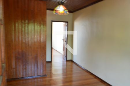 Sala de casa de condomínio para alugar com 1 quarto, 55m² em Taquara, Rio de Janeiro