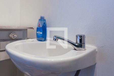 Lavabo de apartamento para alugar com 1 quarto, 49m² em Vila Andrade, São Paulo