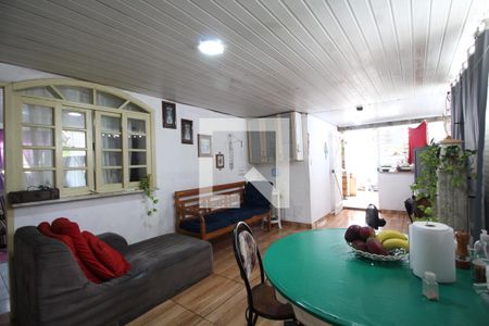 Sala 1 de casa para alugar com 9 quartos, 400m² em Curicica, Rio de Janeiro