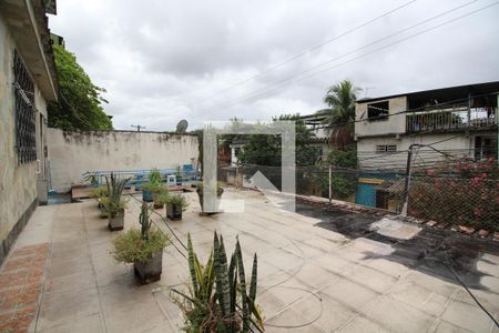 Quintal da Frente de casa à venda com 9 quartos, 400m² em Curicica, Rio de Janeiro