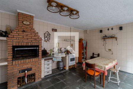 Churrasqueira de casa à venda com 3 quartos, 190m² em Jardim Eliane, São Paulo