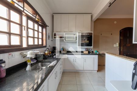 Cozinha de casa à venda com 3 quartos, 190m² em Jardim Eliane, São Paulo
