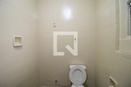 Banheiro de casa à venda com 5 quartos, 204m² em Jardim Japao, São Paulo