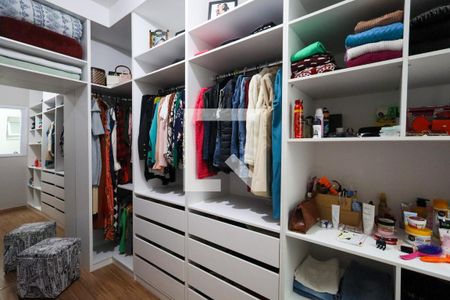 Quarto 1 Closet de casa à venda com 3 quartos, 187m² em Vila Inglesa, São Paulo