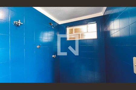 Banheiro da Área de Lazer de casa à venda com 3 quartos, 250m² em Conjunto Residencial Santa Terezinha, São Paulo