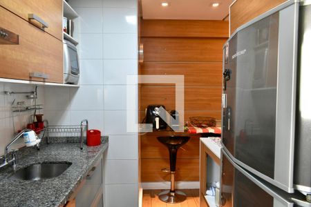 Cozinha de apartamento à venda com 2 quartos, 130m² em Chácara Inglesa, São Paulo
