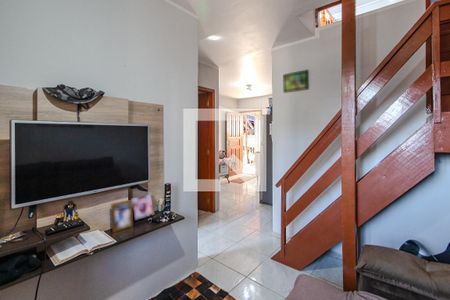 Casa à venda com 3 quartos, 120m² em Coronel Aparicio Borges, Porto Alegre