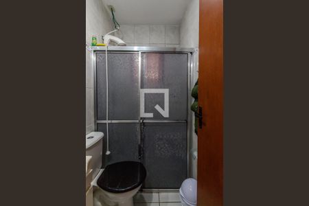 Banheiro de casa à venda com 3 quartos, 120m² em Coronel Aparicio Borges, Porto Alegre