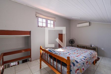 Quarto 2 de casa à venda com 3 quartos, 120m² em Coronel Aparicio Borges, Porto Alegre