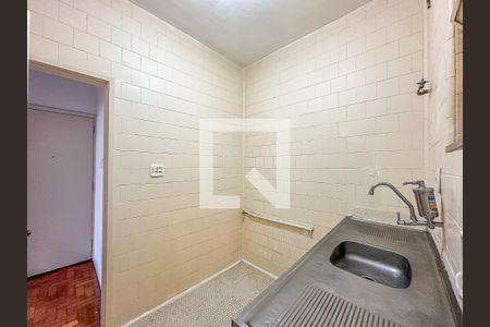 Cozinha de apartamento para alugar com 3 quartos, 67m² em Catete, Rio de Janeiro
