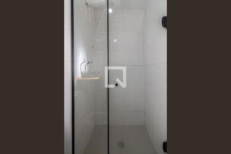 Banheiro Social de apartamento para alugar com 2 quartos, 39m² em Sacoma, São Paulo