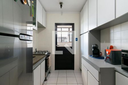 Cozinha de apartamento para alugar com 1 quarto, 50m² em Jardim Oriental, São Paulo