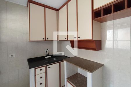 Cozinha de apartamento à venda com 2 quartos, 63m² em Vila Orozimbo Maia, Campinas