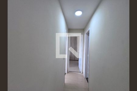 Corredor de apartamento para alugar com 2 quartos, 84m² em Barra da Tijuca, Rio de Janeiro