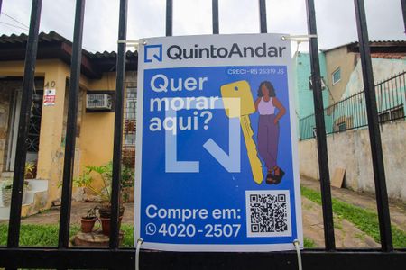 Plaquinha de casa à venda com 4 quartos, 300m² em Cavalhada, Porto Alegre