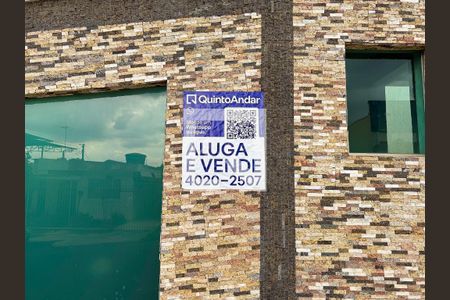 Placa  de apartamento para alugar com 3 quartos, 93m² em Inconfidentes, Contagem