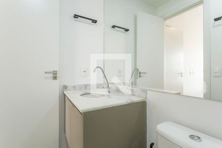 Banheiro da Suíte de kitnet/studio à venda com 1 quarto, 27m² em Vila Nova Conceição, São Paulo