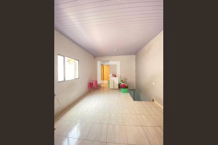 Corredor de casa à venda com 3 quartos, 130m² em Macedo, Guarulhos