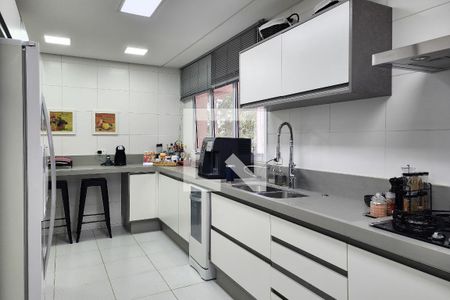 Cozinha de apartamento à venda com 3 quartos, 243m² em Nova Petrópolis, São Bernardo do Campo