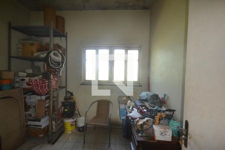 Quarto de serviço de casa à venda com 4 quartos, 450m² em Areia Branca, Rio de Janeiro