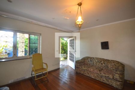 Sala de casa à venda com 4 quartos, 450m² em Areia Branca, Rio de Janeiro