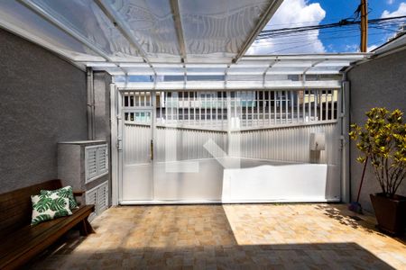 Garagem Frente de casa à venda com 3 quartos, 200m² em Jardim Umuarama, São Paulo