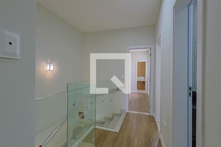Corredor de casa à venda com 4 quartos, 160m² em Nova Floresta, Belo Horizonte