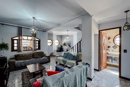 Sala de casa à venda com 3 quartos, 210m² em Vila Regente Feijó, São Paulo