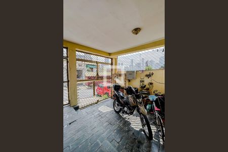 Garagem de casa à venda com 3 quartos, 210m² em Vila Regente Feijó, São Paulo