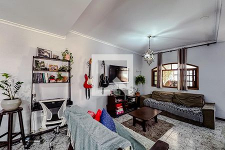 Sala de casa à venda com 3 quartos, 210m² em Vila Regente Feijó, São Paulo