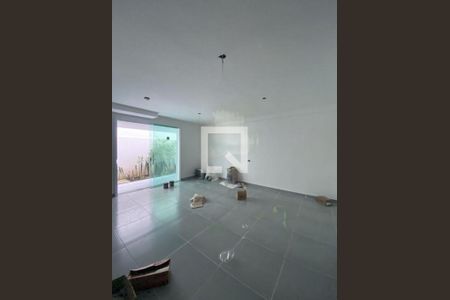 Apartamento à venda com 2 quartos, 40m² em Penha de França, São Paulo