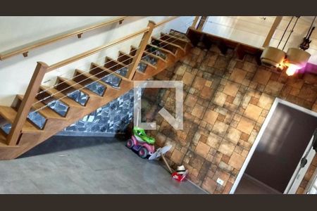 Casa à venda com 2 quartos, 220m² em Vila Carrão, São Paulo