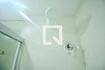 Studio Banheiro de kitnet/studio para alugar com 1 quarto, 15m² em Pituba, Salvador