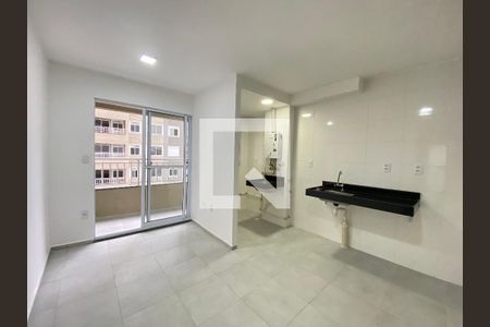 Sala de apartamento para alugar com 2 quartos, 40m² em Del Castilho, Rio de Janeiro