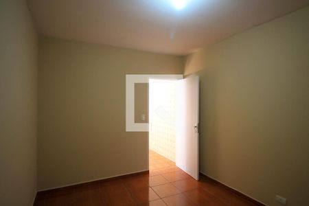 Quarto 1 de casa à venda com 3 quartos, 98m² em Jardim Regina, São Paulo