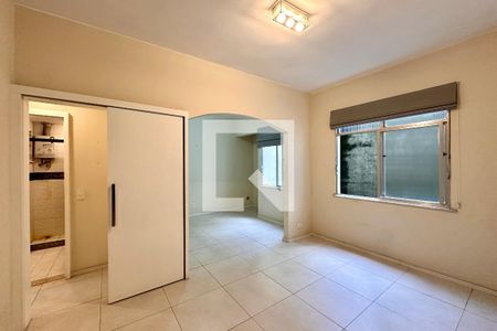 Sala de apartamento à venda com 2 quartos, 80m² em Laranjeiras, Rio de Janeiro