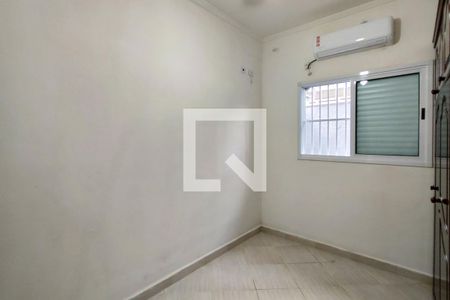 Quarto de casa de condomínio para alugar com 1 quarto, 38m² em Guilhermina, Praia Grande