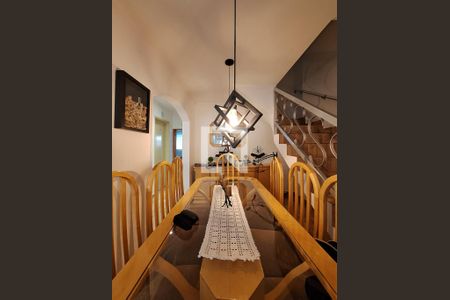 Sala de casa à venda com 3 quartos, 149m² em Vila Basileia, São Paulo