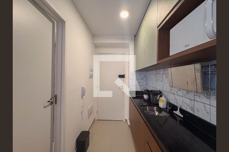 Cozinha de kitnet/studio para alugar com 1 quarto, 19m² em Bela Vista, São Paulo