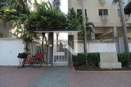 Fachada de apartamento à venda com 2 quartos, 60m² em Taquara, Rio de Janeiro