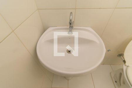 Banheiro de casa para alugar com 1 quarto, 30m² em Parque da Vila Prudente, São Paulo