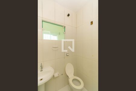 Banheiro de casa para alugar com 1 quarto, 30m² em Parque da Vila Prudente, São Paulo