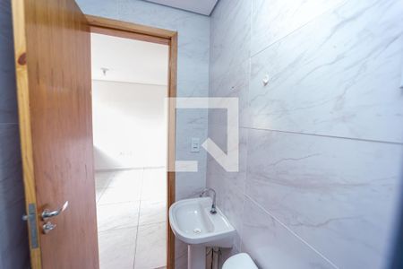 Banheiro de apartamento para alugar com 1 quarto, 36m² em Cidade Antônio Estêvão de Carvalho, São Paulo