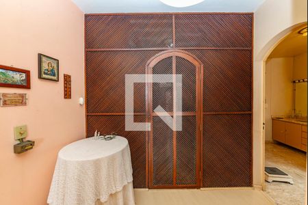 Closet da suíte 1 de casa à venda com 5 quartos, 527m² em Belvedere, Belo Horizonte